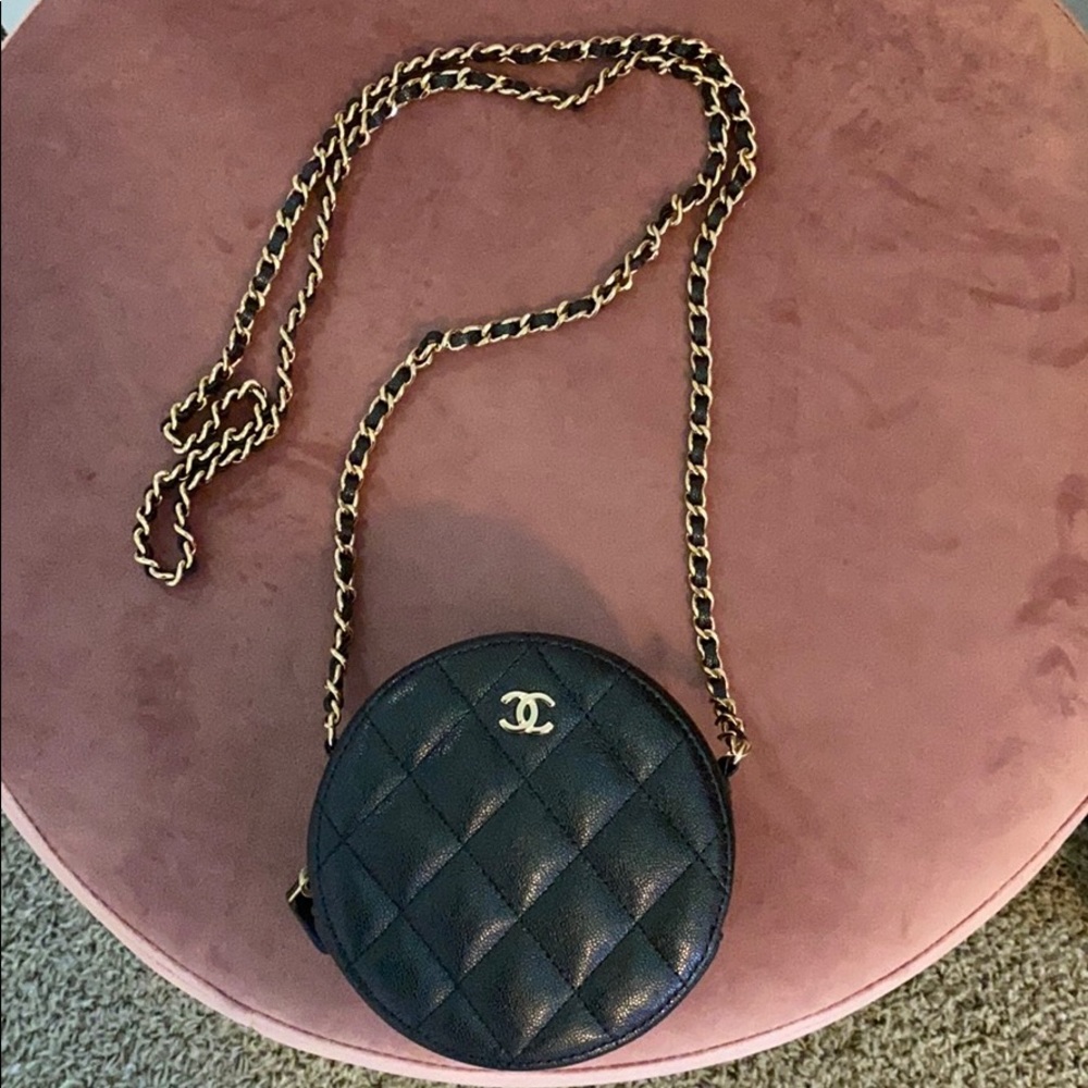 Chanel round clutch with chain